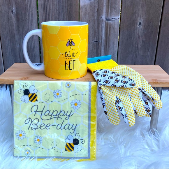 Bee-Themed Bundle - Picture 3 of 3